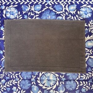 Crate&Barrel Westport Textured Gray 100% Cotton Bath Mat Rug 24" x 35"